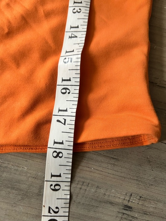 Aritzia Babaton Contour V-Neck Longsleeve Top Size Large Orange Cropped - Picture 9 of 10